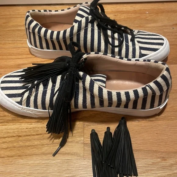 Designer Loeffler Randall Logan Striped Canvas Sneaker w/leather tassles - Picture 3 of 9